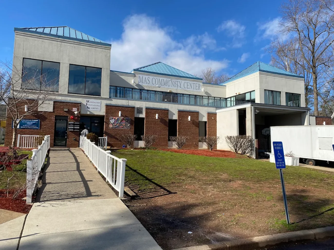 MAS-Community-Center